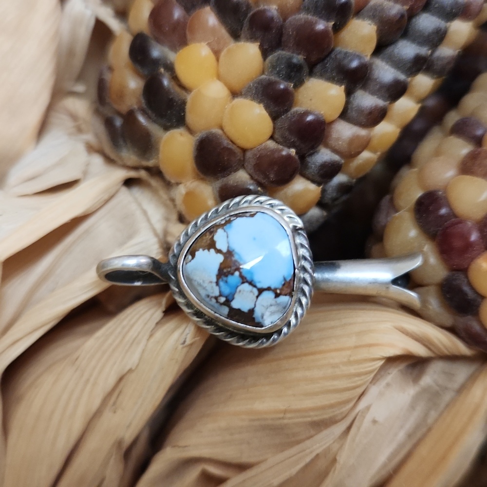 Stunning NWOT Native American Navajo Turquoise Squash Blossom Pendant 🩵🤎